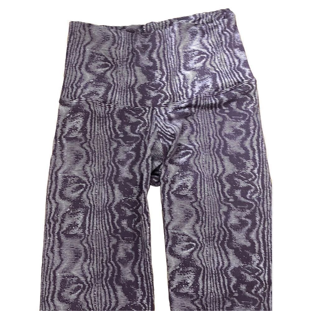 Buttery Soft Purple Psychadelic Leggings - Picture 2 of 4